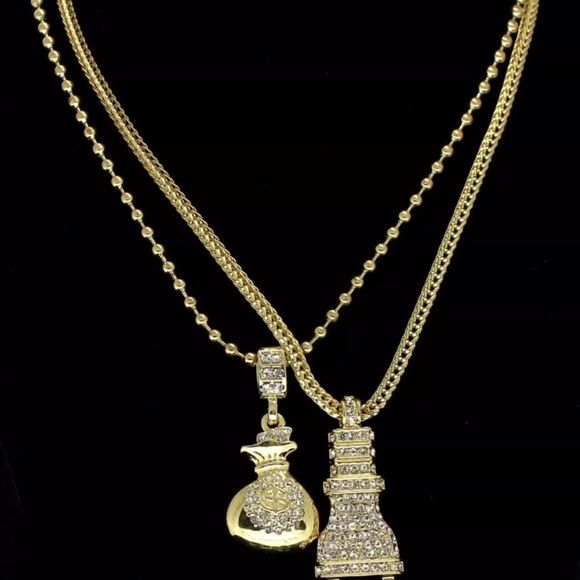 14K Gold Chain Money Bag Pendant - Picture 3 of 3
